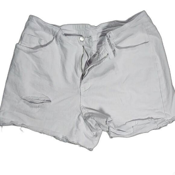 Shein Curve 4XL White Jean Denim Shorts - Picture 1 of 8